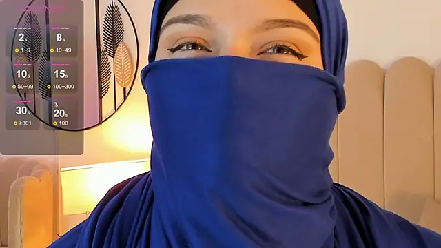 anna-henao online show from 12.28.24