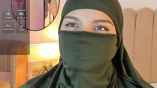 anna-henao online show from 01.14.25