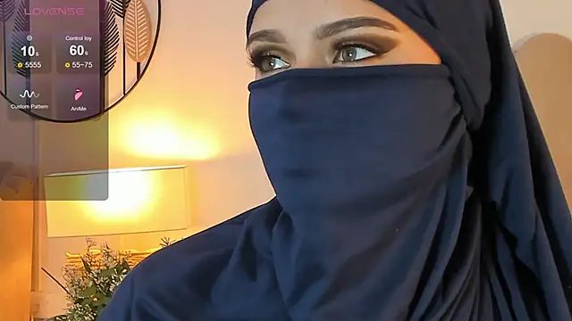 anna-henao online show from 02.12.25