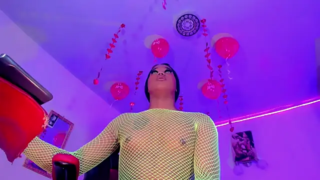 naomy  xx online show from 02.22.25