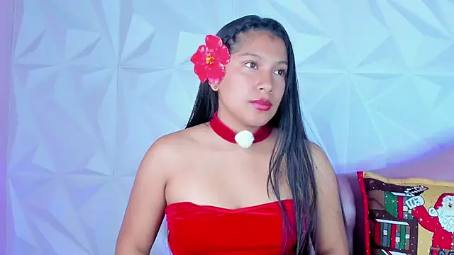 LinnaGardenia online show from 12.14.24