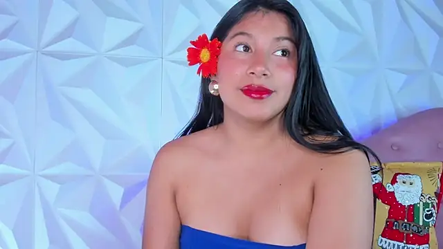 LinnaGardenia online show from 12.24.24