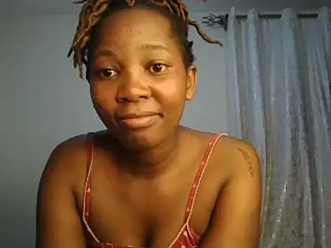 Petitiebooty online show from 03.13.25