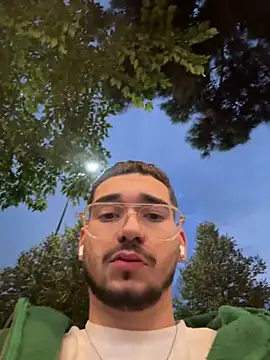 mertkaan27 online show from 11.23.25