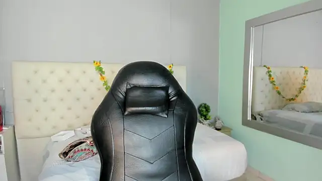 nami sam01 online show from 03.09.25