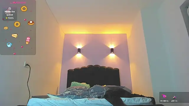 Sofia Clauss  online show from 10.03.25