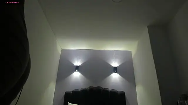 Sofia Clauss  online show from 02.14.26