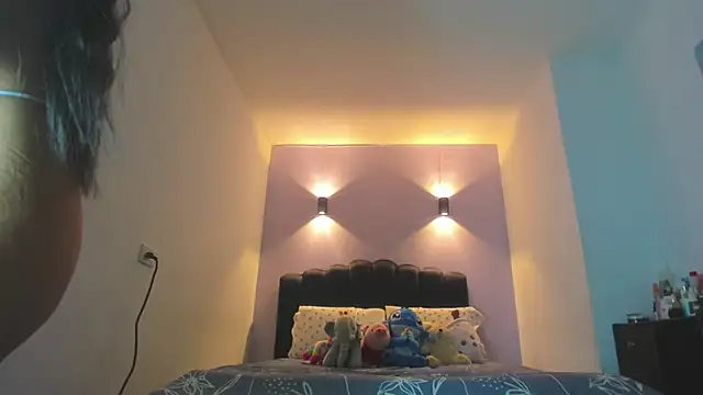 Sofia Clauss  online show from 03.24.26