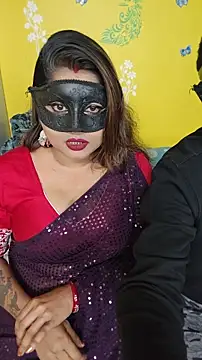 Snapshot of OrgsmMust chatting on 12.16.25 OrgsmMust online show from 12.16.25