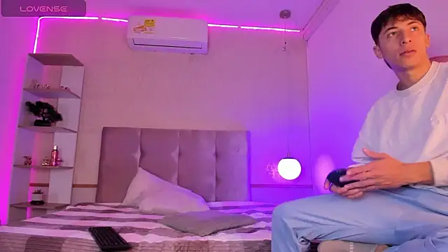 AlessandroDybala online show from 02.07.25