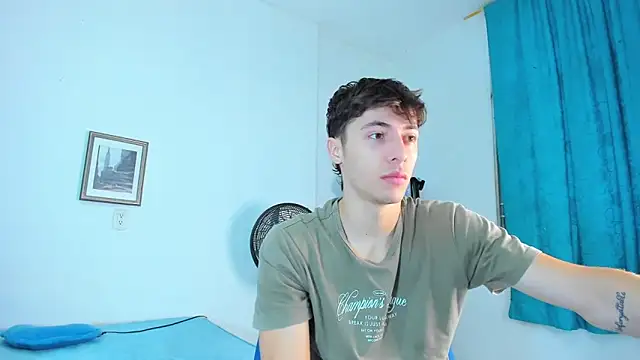 Snapshot of AlessandroDybala chatting on 02.07.26 AlessandroDybala online show from 02.07.26