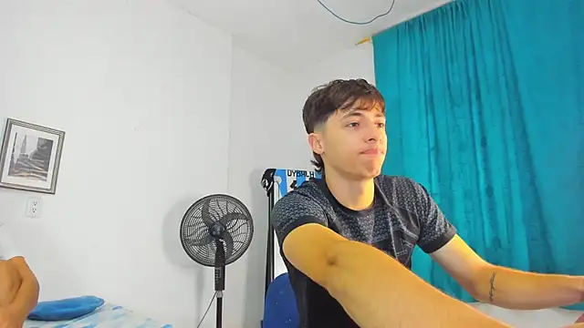 Snapshot of AlessandroDybala chatting on 02.19.26 AlessandroDybala online show from 02.19.26