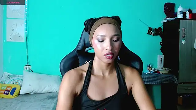 sensitive brunette online show from 06.01.26