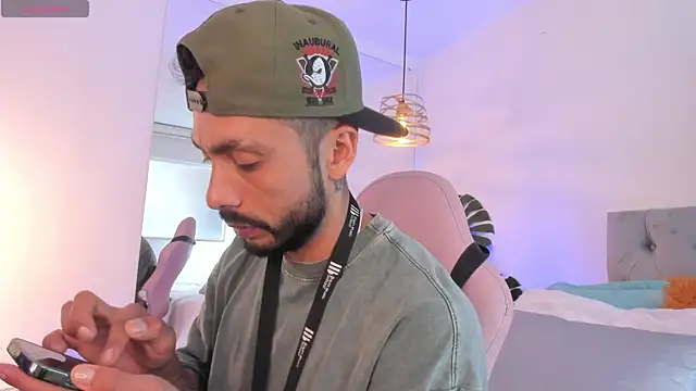 Tom cooper  online show from 12.20.25