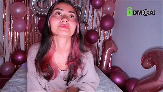 Lauren A online show from 12.05.24