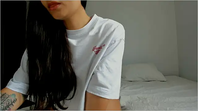 Lauren A online show from 11.09.25