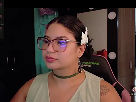 mollyshake1 online show from 12.23.25