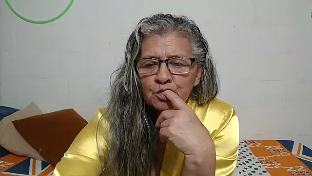 Snapshot of candy_mature_ chatting on 03.01.26 candy mature online show from 03.01.26