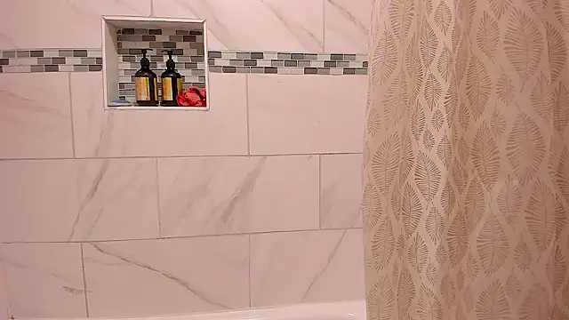 yiauana online show from 03.25.26