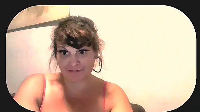 HeyyImHarlowe online show from 10.02.25