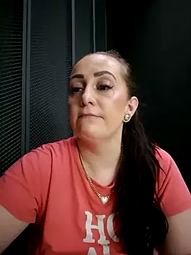 AvaLloyd online show from 02.21.25