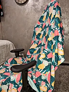 AvaLloyd online show from 02.13.26