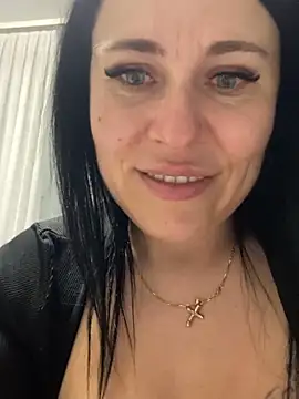 CuteNata online show from 01.11.25