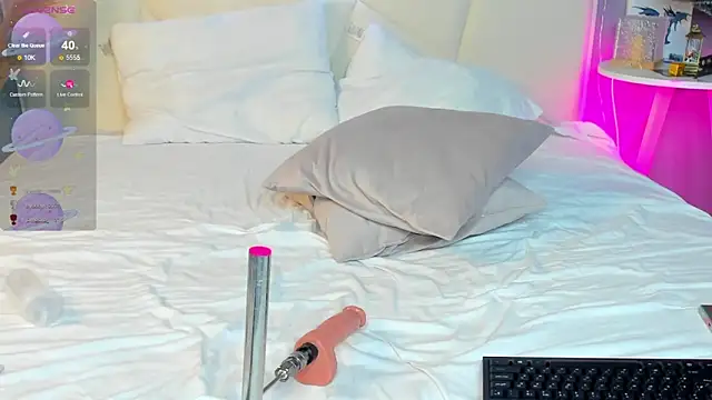 Ameliia castro online show from 12.19.24