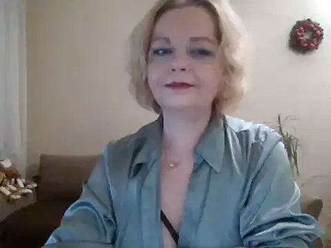 Snapshot of SofiyaPetrova chatting on 02.01.25 SofiyaPetrova online show from 02.01.25