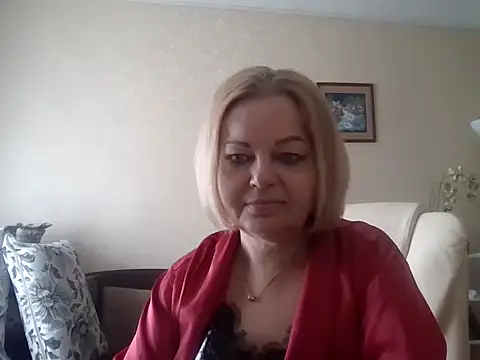 Snapshot of SofiyaPetrova chatting on 09.11.25 SofiyaPetrova online show from 09.11.25