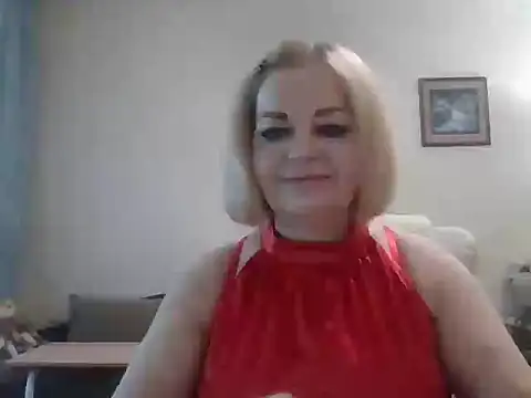Snapshot of SofiyaPetrova chatting on 11.19.25 SofiyaPetrova online show from 11.19.25