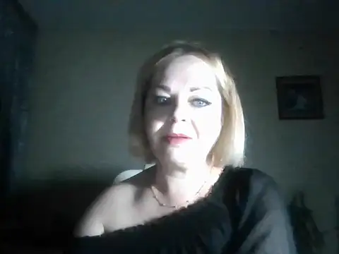 Snapshot of SofiyaPetrova chatting on 11.20.25 SofiyaPetrova online show from 11.20.25