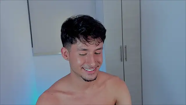 Snapshot of dimitri_targaryen chatting on 12.06.24 dimitri targaryen online show from 12.06.24