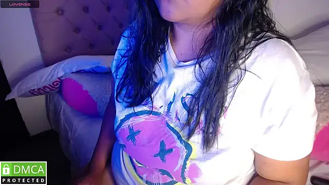 Snapshot of KittyHot20 chatting on 01.12.26 KittyHot20 online show from 01.12.26