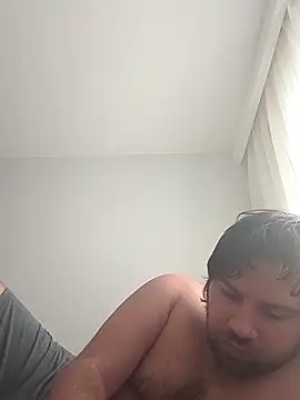 raducelfrumos99 online show from 12.18.25