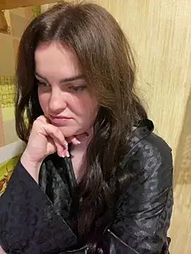 Karolina llove online show from 12.20.24