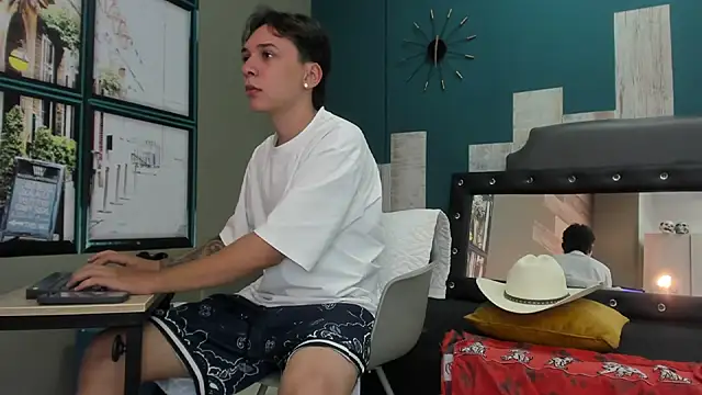 Snapshot of Rhaegal_hot chatting on 01.13.25 Rhaegal hot online show from 01.13.25