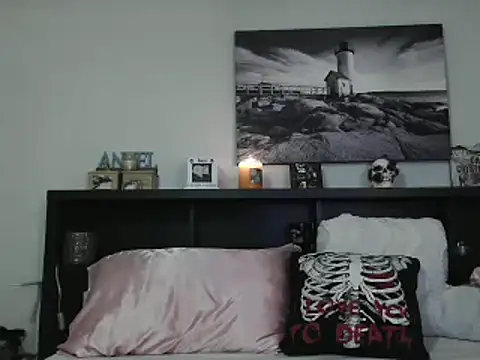 CrystalLakeXO online show from 03.13.25