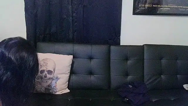 CrystalLakeXO online show from 02.24.26