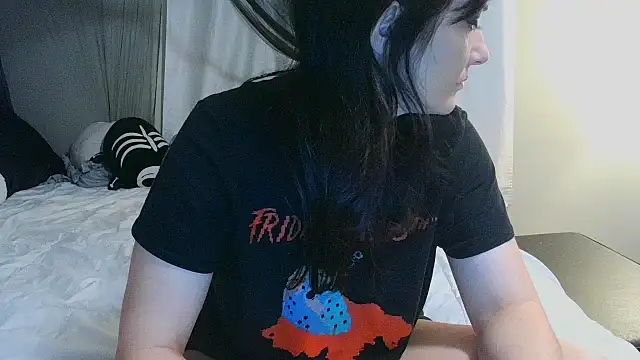 CrystalLakeXO online show from 03.31.26