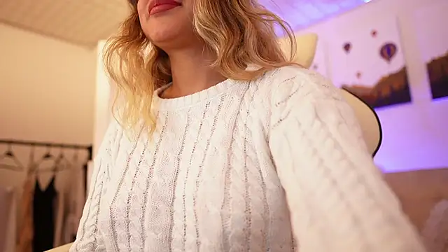 SaraParisi online show from 01.02.25