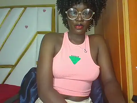 cutesmiling online show from 03.10.25