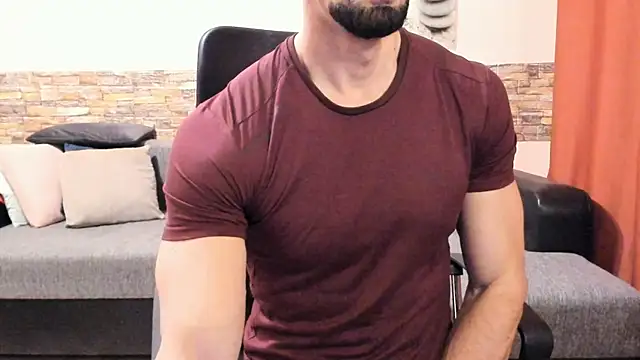 HotHunkTrainer online show from 12.02.25