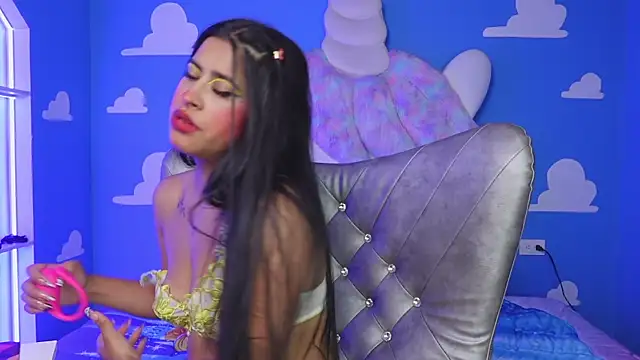 miss romyna online show from 01.10.26