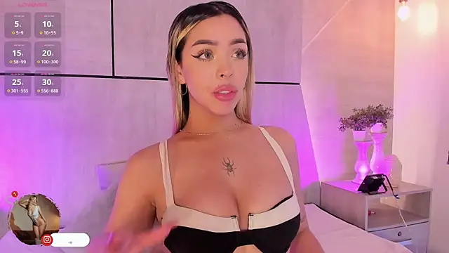 Snapshot of Addison_baker chatting on 01.18.25 Addison baker online show from 01.18.25