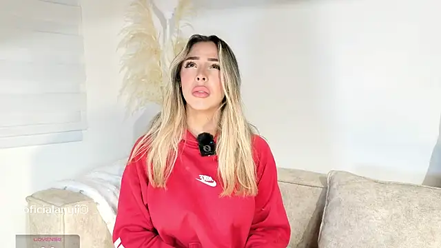 Snapshot of Addison_baker chatting on 10.28.25 Addison baker online show from 10.28.25