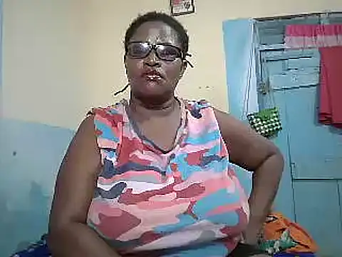 Snapshot of sexy_bigboobss chatting on 02.25.26 sexy bigboobss online show from 02.25.26