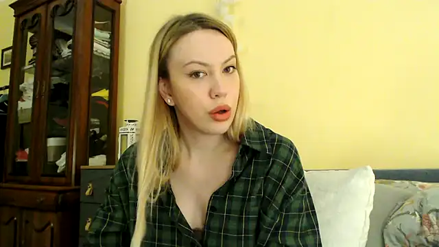 Scarlettford online show from 12.27.24