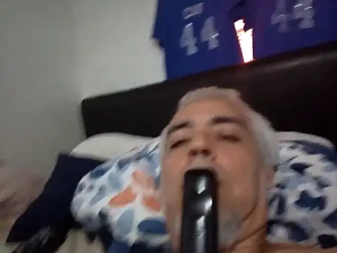 Xoc8  online show from 09.08.25