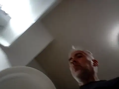 Xoc8  online show from 10.19.25